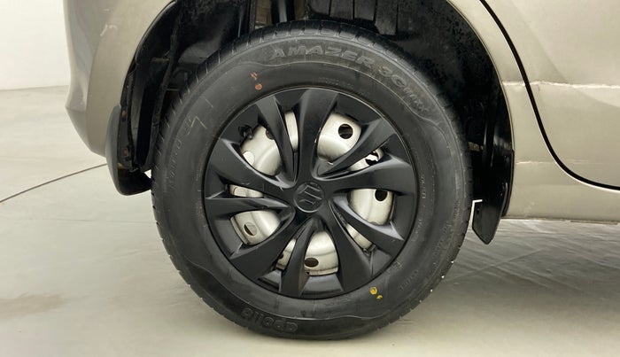 2020 Maruti Swift LXI D, Petrol, Manual, 12,490 km, Right Rear Wheel