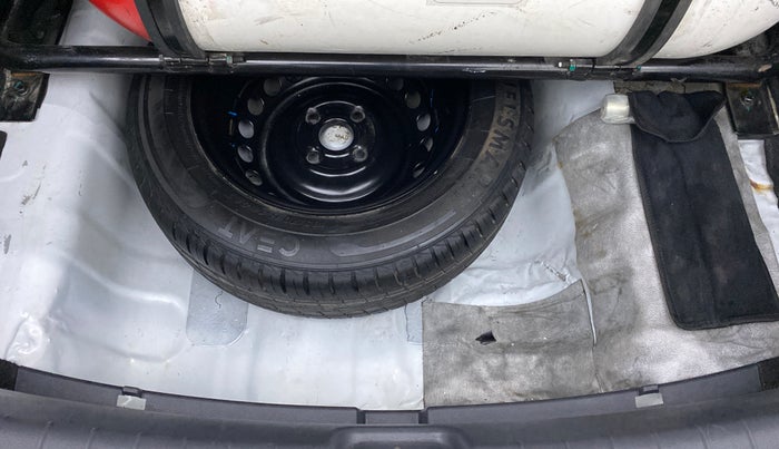 2020 Hyundai AURA S 1.2 CNG, CNG, Manual, 28,275 km, Spare Tyre