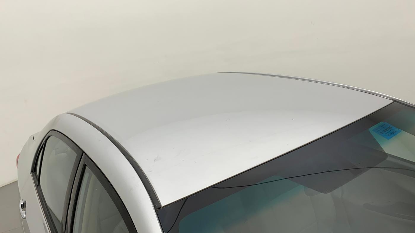 2012 Toyota Corolla Altis G PETROL, Petrol, Manual, 1,00,798 km, Roof