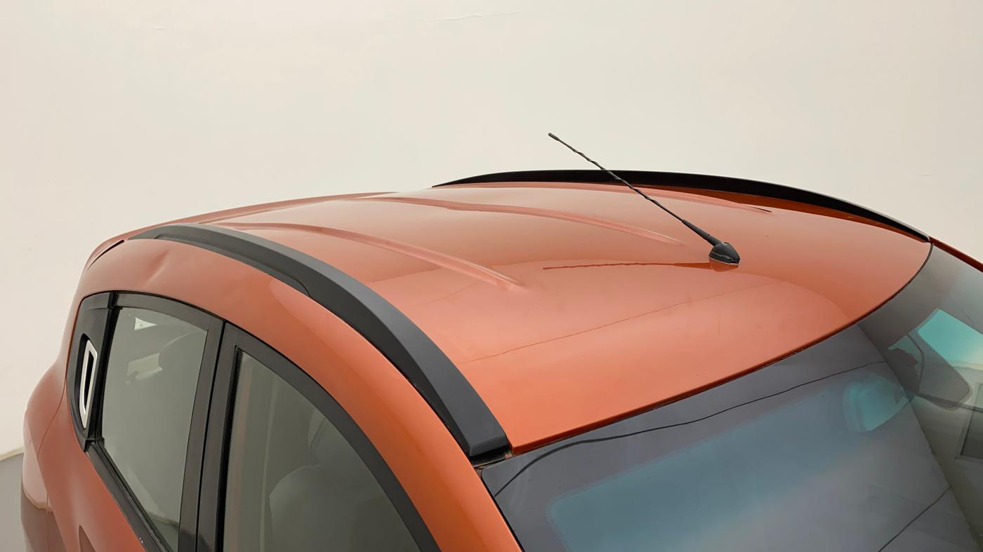 2016 Mahindra Kuv100 K8 5 STR, Petrol, Manual, 47,044 km, Roof