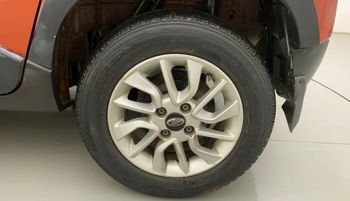 2016 Mahindra Kuv100 K8 5 STR, Petrol, Manual, 47,044 km, Left Rear Wheel