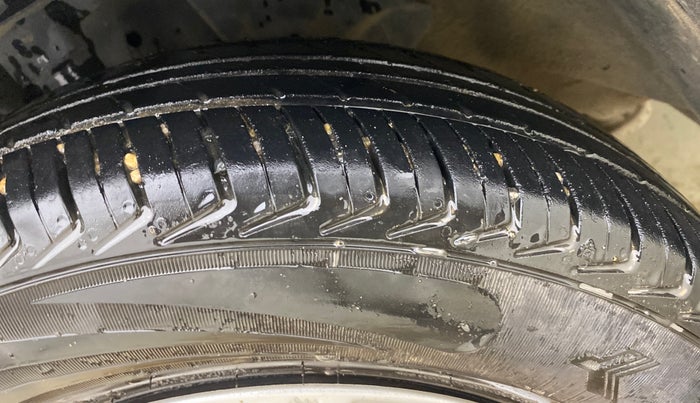 2018 Datsun Redi Go S 1.0 AMT, Petrol, Automatic, 72,608 km, Left Front Tyre Tread