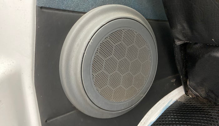 2017 Maruti OMNI E 8 STR, Petrol, Manual, 27,921 km, Speaker