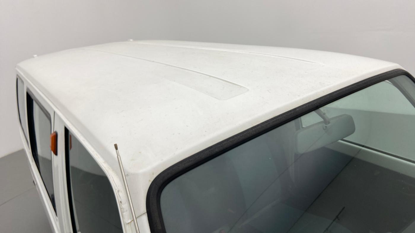 2017 Maruti OMNI E 8 STR, Petrol, Manual, 27,921 km, Roof