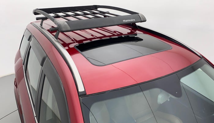2018 Mahindra XUV500 W11 AT, Diesel, Automatic, 54,467 km, Roof