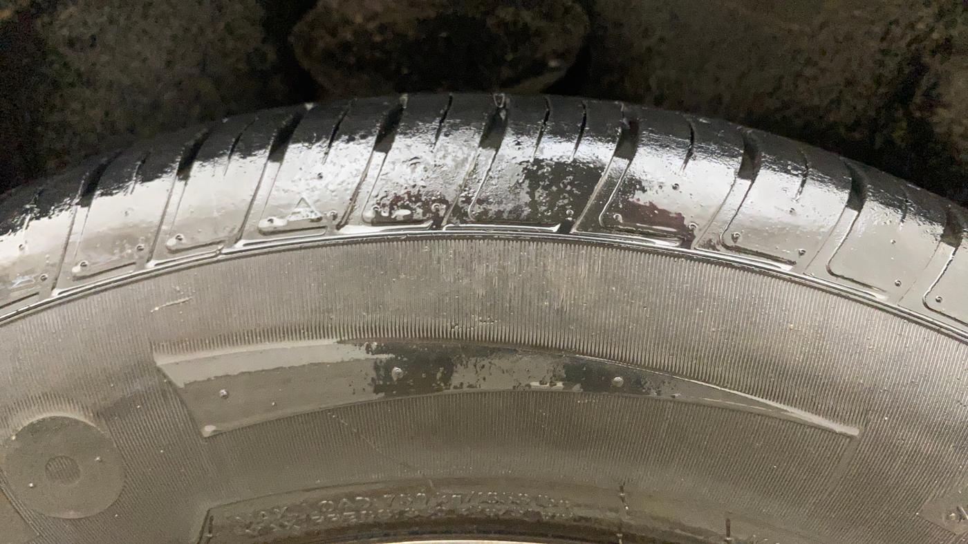 2021 Renault Duster RXZ 1.5 PETROL MT, Petrol, Manual, 36,181 km, Right Front Tyre Tread
