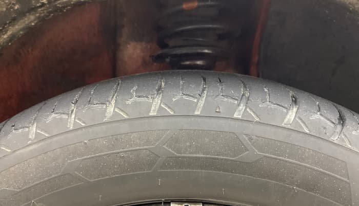 2018 Maruti IGNIS DELTA 1.3 AMT, Diesel, Automatic, 1,13,416 km, Right Front Tyre Tread