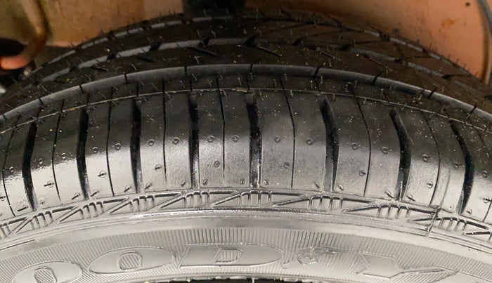 2017 Maruti Celerio X ZXI OPT AMT, Petrol, Automatic, 55,025 km, Right Rear Tyre Tread