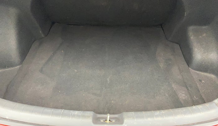 2021 Hyundai AURA SX 1.2 (O), Petrol, Manual, 42,975 km, Boot Inside