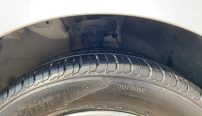 2024 Hyundai NEW I20 Sportz (O) 1.2, Petrol, Manual, 11,965 km, Right Front Tyre Tread