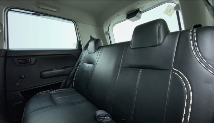2020 Maruti New Wagon-R LXI CNG (O) 1.0, CNG, Manual, 60,468 km, Right Side Rear Door Cabin