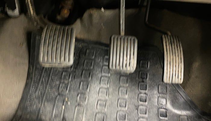 2015 Hyundai i10 MAGNA 1.1, Petrol, Manual, 28,831 km, Pedals