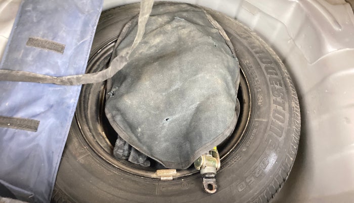 2015 Hyundai i10 MAGNA 1.1, Petrol, Manual, 28,831 km, Spare Tyre