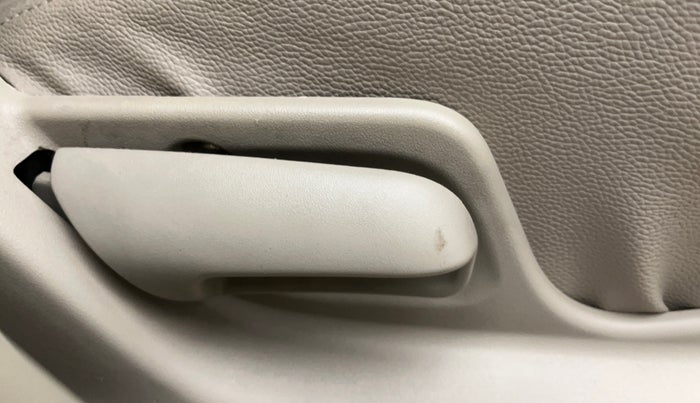 2014 Maruti Swift Dzire VXI, Petrol, Manual, 16,655 km, Driver Side Adjustment Panel