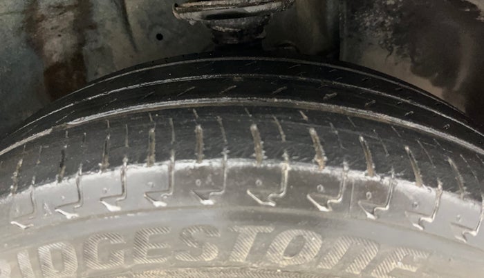 2019 Maruti IGNIS DELTA 1.2, Petrol, Manual, 50,634 km, Right Front Tyre Tread