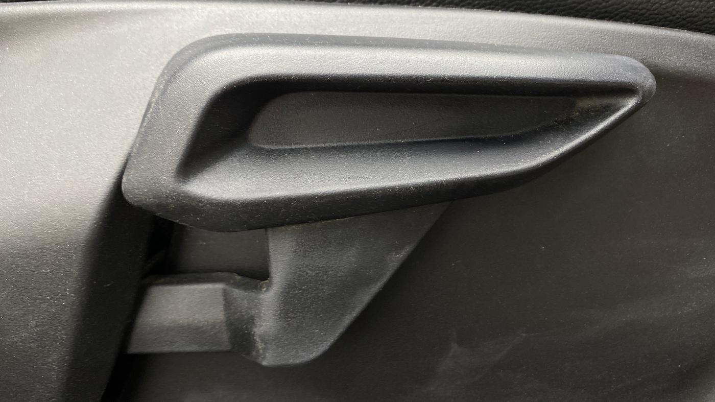 2021 Tata Tiago XZA PLUS PETROL, Petrol, Automatic, 16,977 km, Driver Side Adjustment Panel