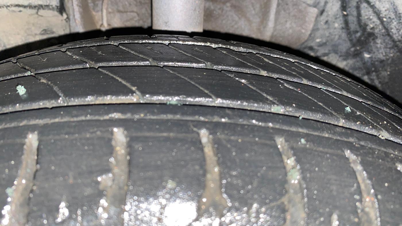 2018 Tata Tiago XT PETROL, Petrol, Manual, 61,983 km, Left Front Tyre Tread