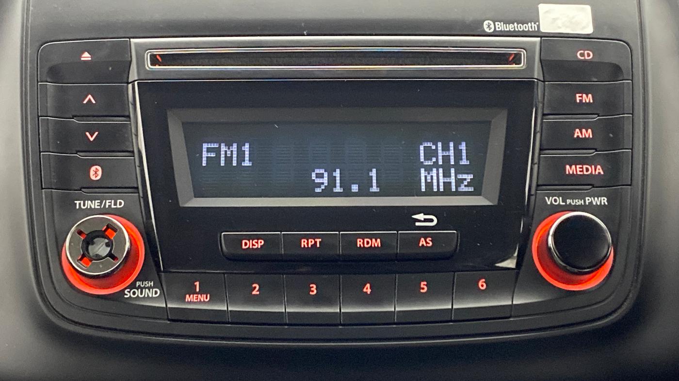 2018 Maruti Swift ZXI D, Petrol, Manual, 17,442 km, Infotainment System