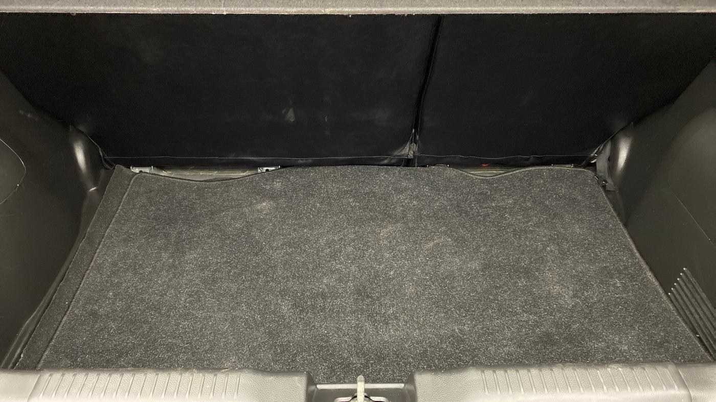 2018 Maruti Swift ZXI D, Petrol, Manual, 17,442 km, Boot Inside
