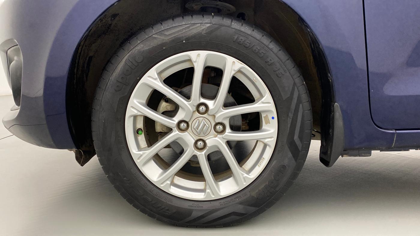 2018 Maruti Swift ZXI D, Petrol, Manual, 17,442 km, Left Front Wheel