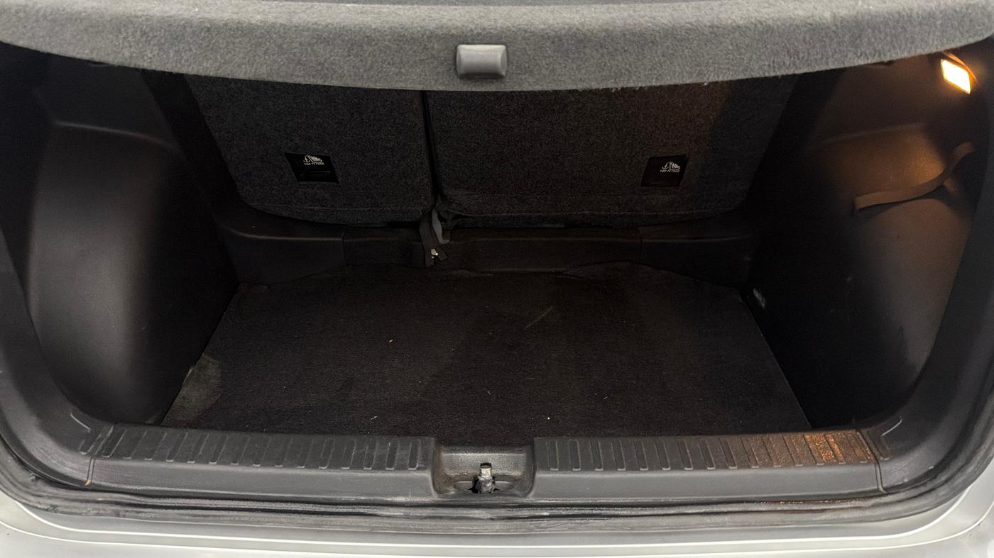 2022 Skoda KUSHAQ AMBITION 1.0L TSI AT, Petrol, Automatic, 57,355 km, Boot Inside