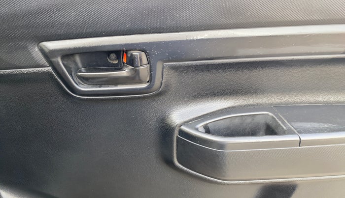 2021 Maruti S PRESSO VXI+, Petrol, Manual, 81,490 km, Driver Side Door Panels Control