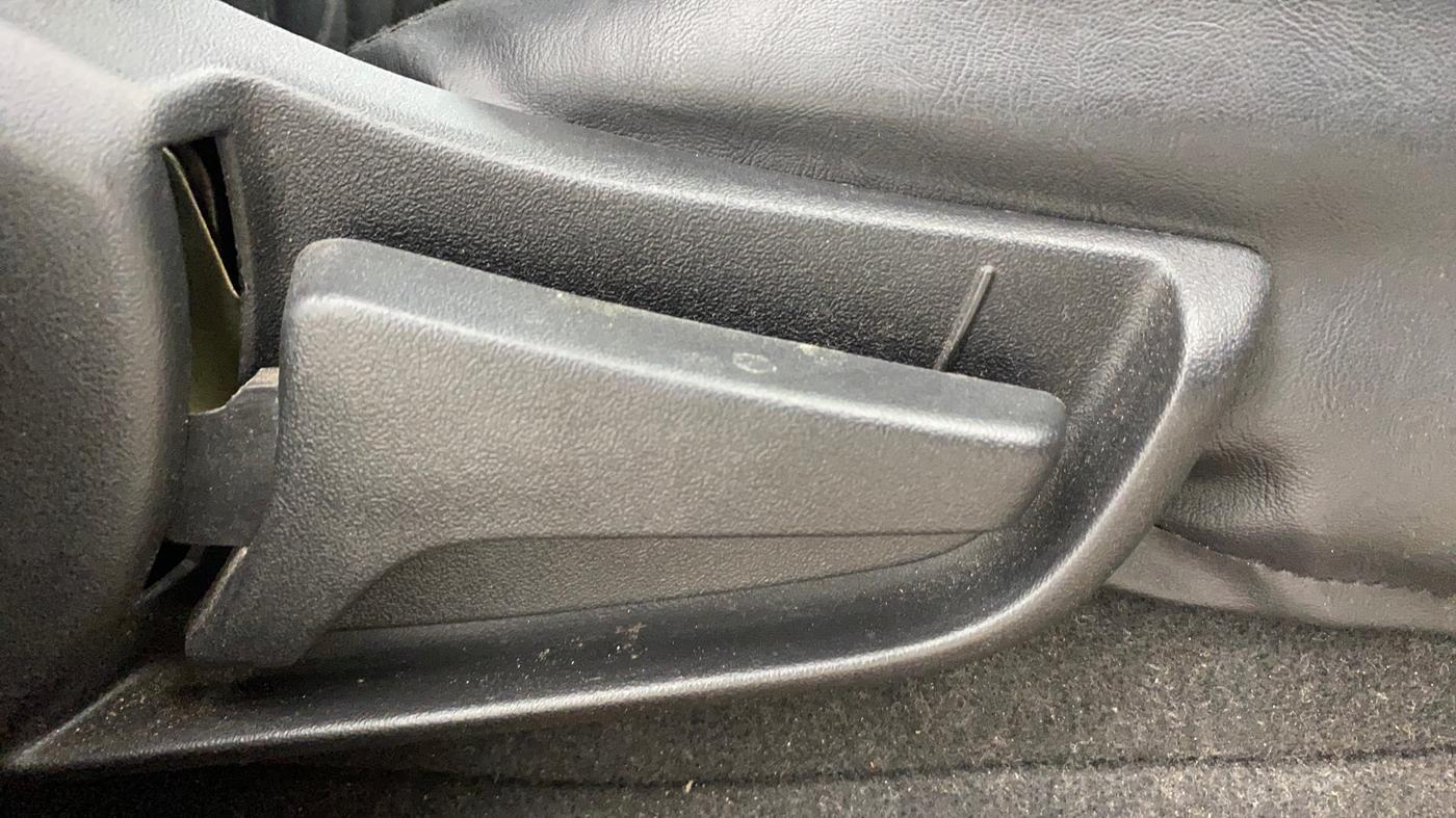 2023 Maruti Alto K10 VXI PLUS, Petrol, Manual, 33,263 km, Driver Side Adjustment Panel