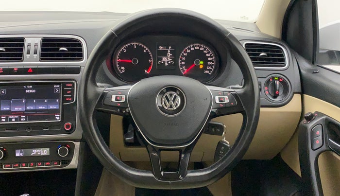 2019 Volkswagen Ameo HIGHLINE PLUS 1.5L AT 16 ALLOY, Diesel, Automatic, 33,515 km, Steering Wheel Close Up