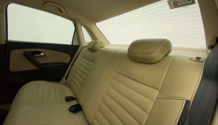 2019 Volkswagen Ameo HIGHLINE PLUS 1.5L AT 16 ALLOY, Diesel, Automatic, 33,515 km, Right Side Rear Door Cabin