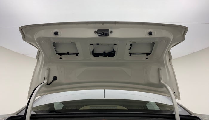 2019 Volkswagen Ameo HIGHLINE PLUS 1.5L AT 16 ALLOY, Diesel, Automatic, 33,515 km, Boot Door Open