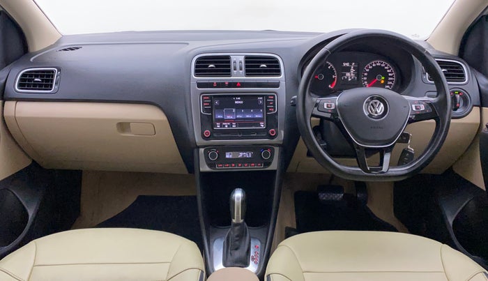 2019 Volkswagen Ameo HIGHLINE PLUS 1.5L AT 16 ALLOY, Diesel, Automatic, 33,515 km, Dashboard