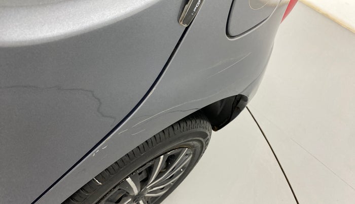 2013 Toyota Etios Liva GD, Diesel, Manual, 1,07,929 km, Left quarter panel - Slightly dented
