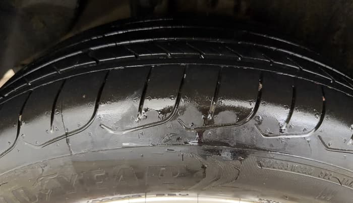2018 Hyundai Creta SX 1.6 PETROL, Petrol, Manual, 52,834 km, Right Rear Tyre Tread