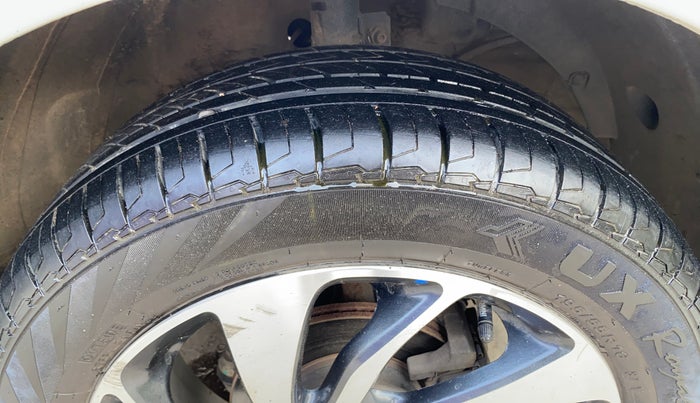 2019 Maruti Baleno ALPHA PETROL 1.2, CNG, Manual, 80,787 km, Right Front Tyre Tread