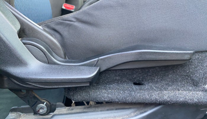 2019 Maruti Baleno ALPHA PETROL 1.2, CNG, Manual, 80,787 km, Driver Side Adjustment Panel