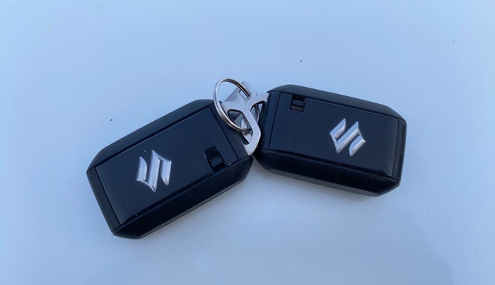 2019 Maruti Baleno ALPHA PETROL 1.2, CNG, Manual, 80,787 km, Key Close Up