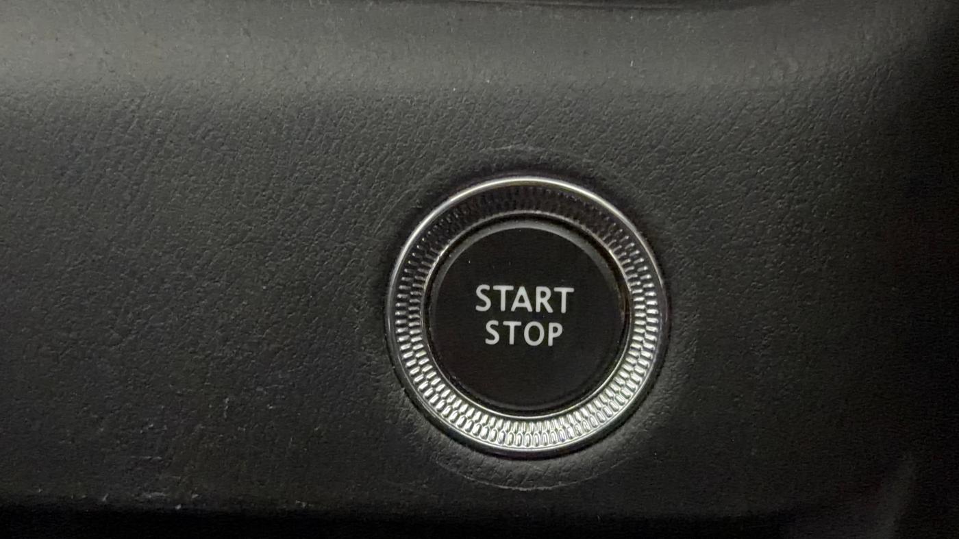 2022 Nissan MAGNITE XV PREMIUM TURBO CVT, Petrol, Automatic, 56,214 km, Keyless Start/ Stop Button