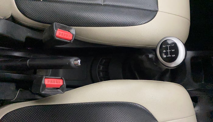 2018 Maruti New Wagon-R VXI (O) 1.0, Petrol, Manual, 51,314 km, Gear Lever