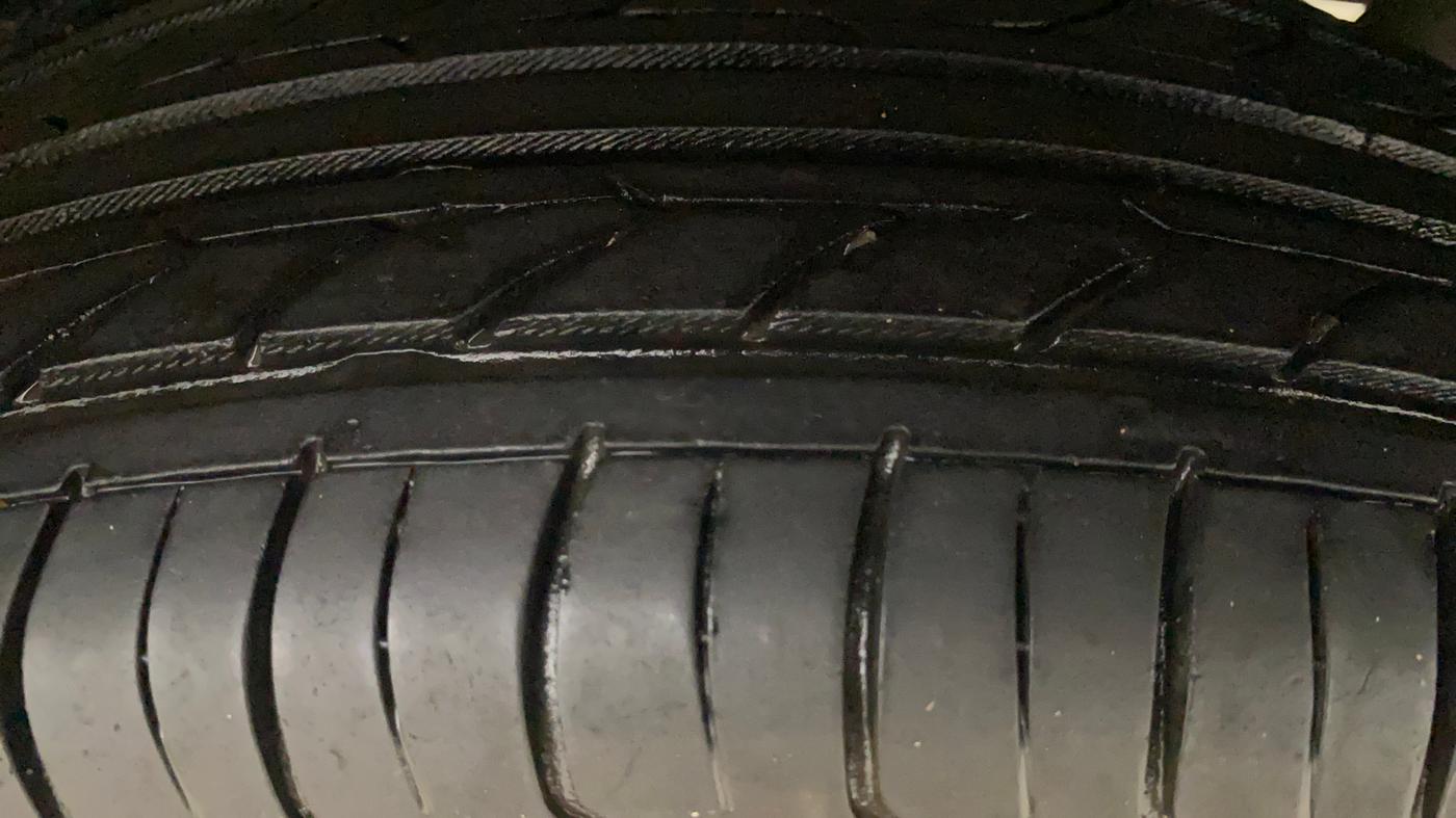 2018 Maruti New Wagon-R VXI (O) 1.0, Petrol, Manual, 51,314 km, Left Rear Tyre Tread