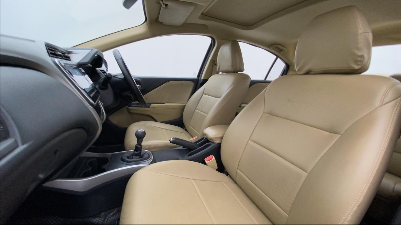 2020 Honda City 1.5L I-VTEC VX, Petrol, Manual, 37,635 km, Right Side Front Door Cabin