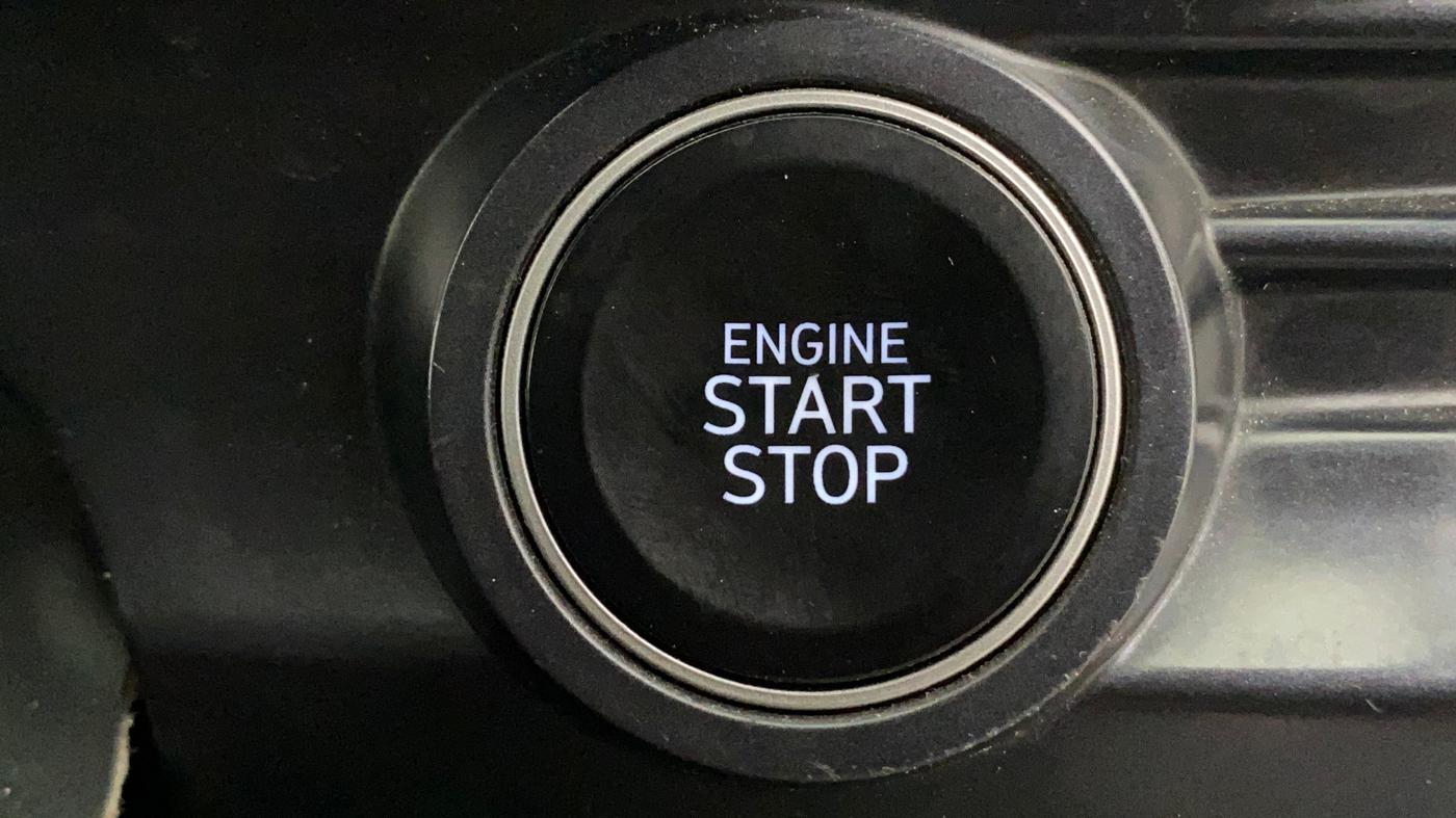2021 Hyundai NEW I20 ASTA 1.2 AT, Petrol, Automatic, 1,02,328 km, Keyless Start/ Stop Button
