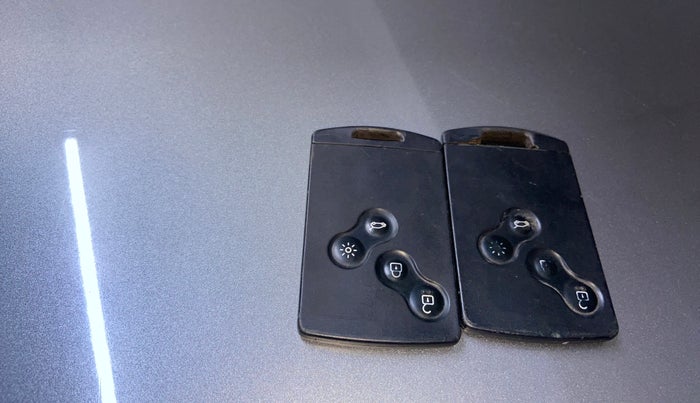 2019 Nissan Kicks XV PREMIUM (O) DIESEL, Diesel, Manual, 1,39,290 km, Key Close Up