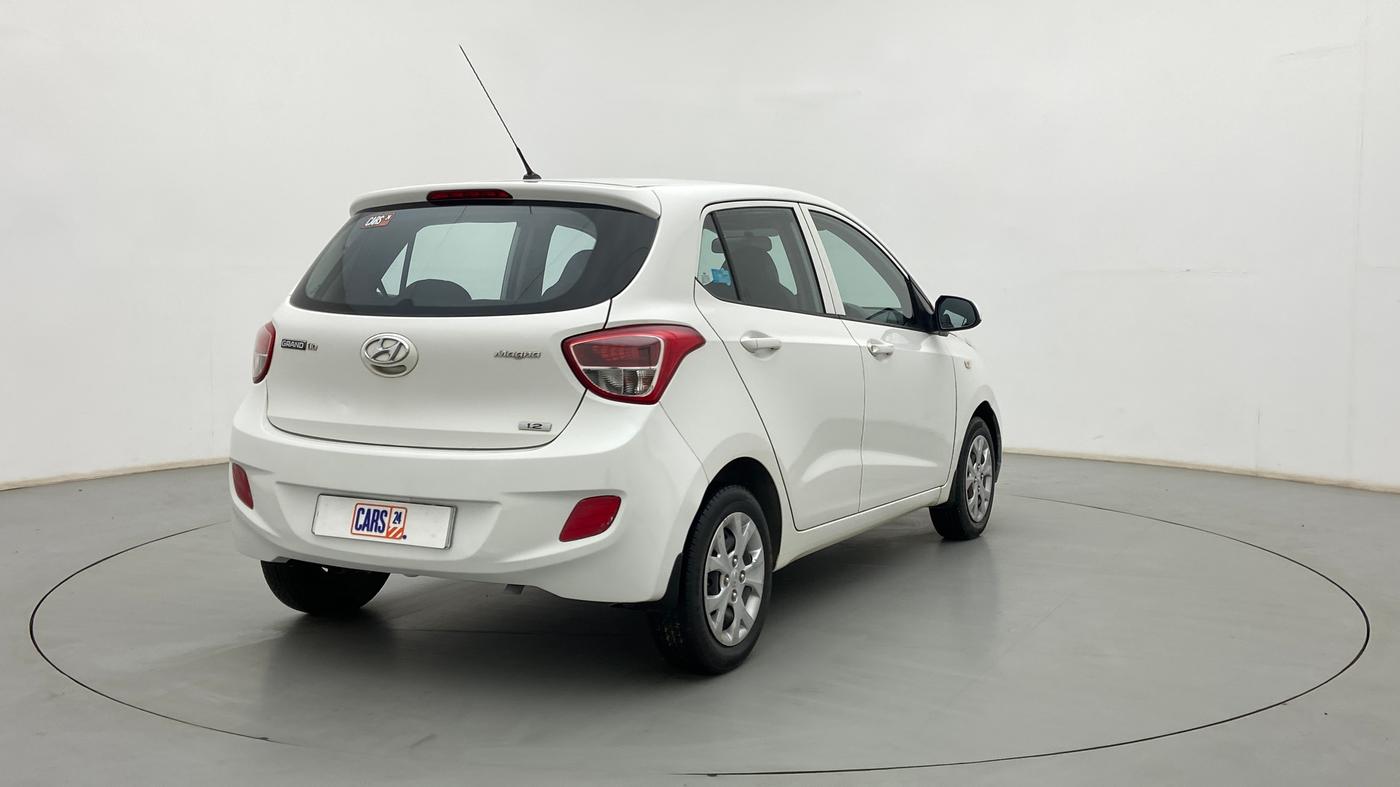 2016 Hyundai Grand i10 MAGNA 1.2 KAPPA VTVT, Petrol, Manual, 93,612 km, Right Back Diagonal