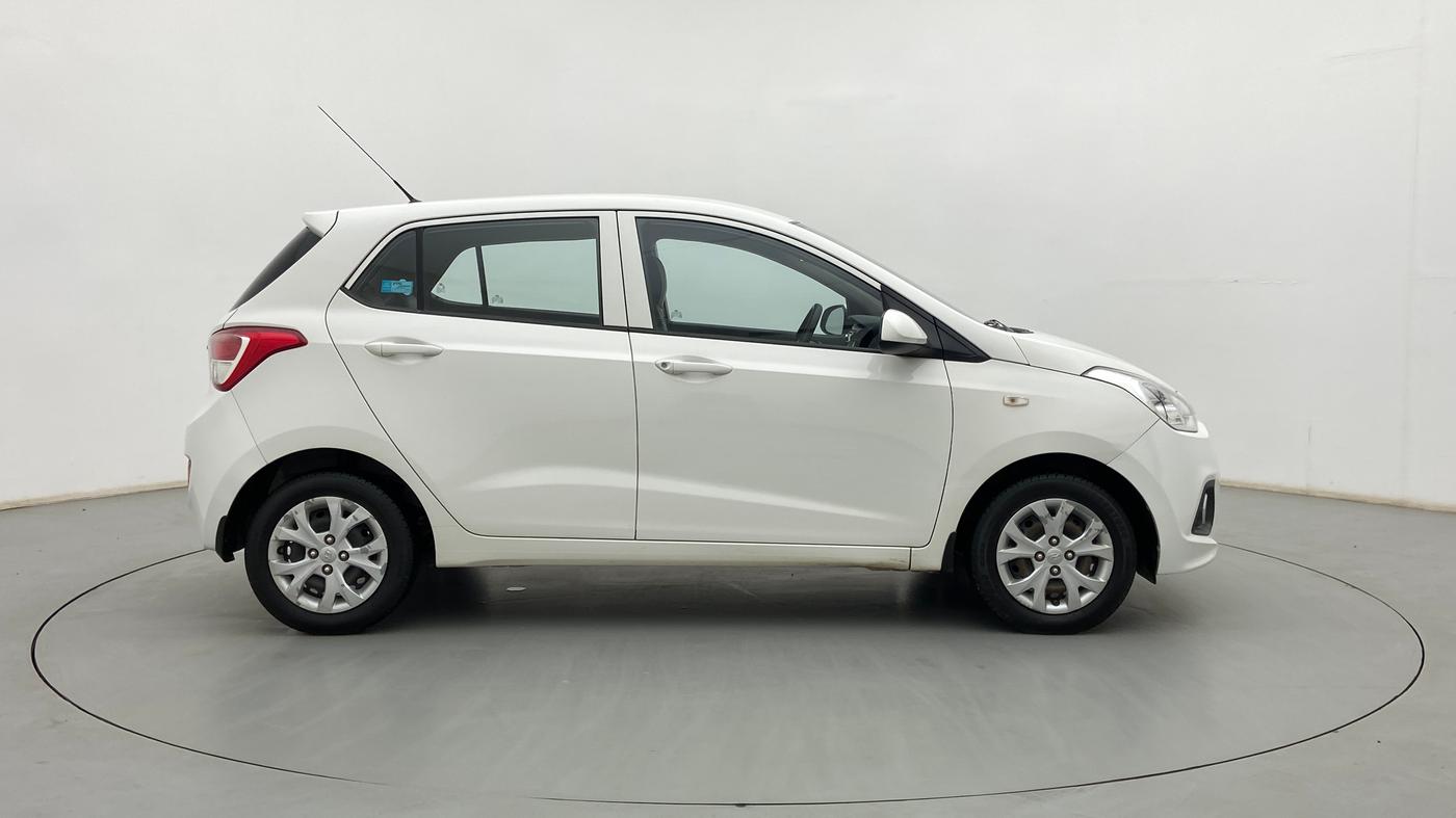 2016 Hyundai Grand i10 MAGNA 1.2 KAPPA VTVT, Petrol, Manual, 93,612 km, Right Side View