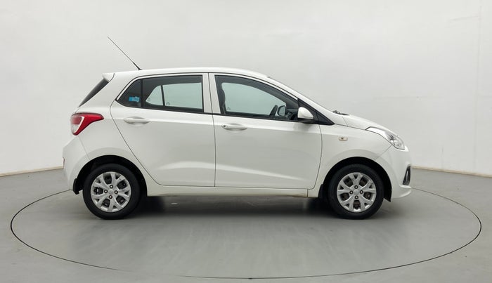 2016 Hyundai Grand i10 MAGNA 1.2 KAPPA VTVT, Petrol, Manual, 93,612 km, Right Side View