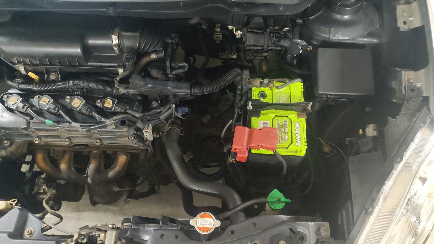 2017 Maruti Dzire VXI, Petrol, Manual, 49,504 km, Engine View - Right