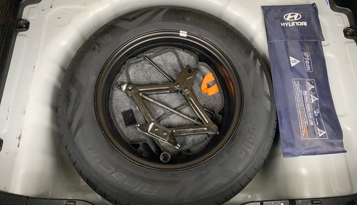 2022 Hyundai VENUE S (O) 1.0 TURBO IMT, Petrol, Manual, 75,335 km, Spare Tyre