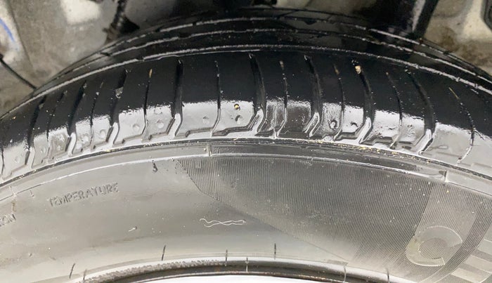 2022 Hyundai VENUE S (O) 1.0 TURBO IMT, Petrol, Manual, 75,335 km, Left Rear Tyre Tread