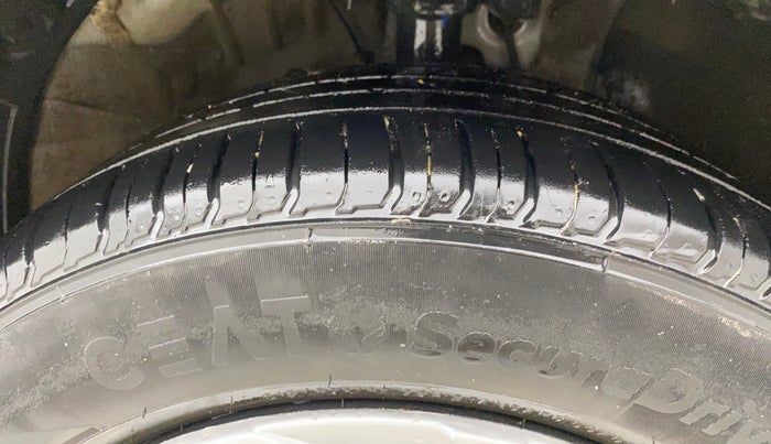 2022 Hyundai VENUE S (O) 1.0 TURBO IMT, Petrol, Manual, 75,335 km, Right Front Tyre Tread