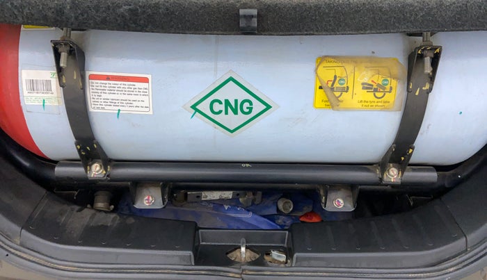 2018 Maruti Wagon R 1.0 LXI CNG, CNG, Manual, 69,638 km, Boot Inside